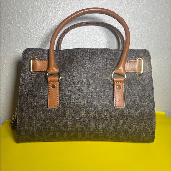 Michael Kors Hamilton Brown Monogram Logo Large Satchel Tote Bag Gold Hardware - Picture 3 of 11